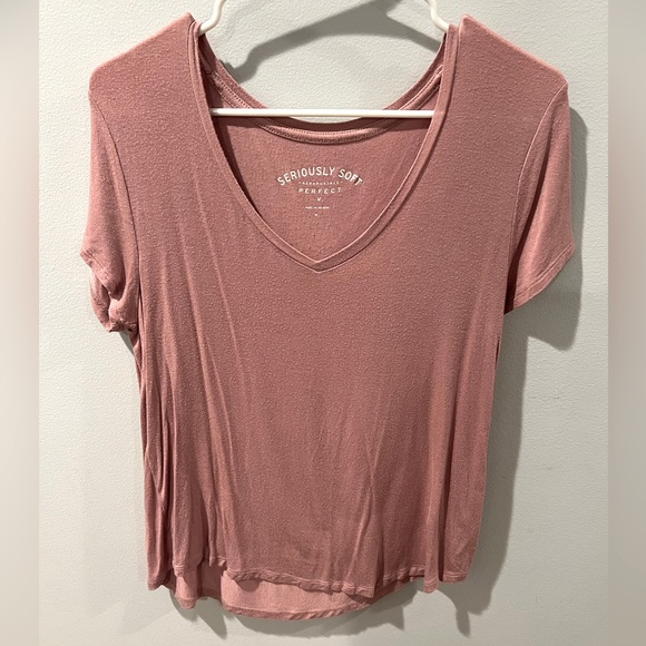 Aeropostale Seriously Soft V Neck Shirt - Picture 1 of 3